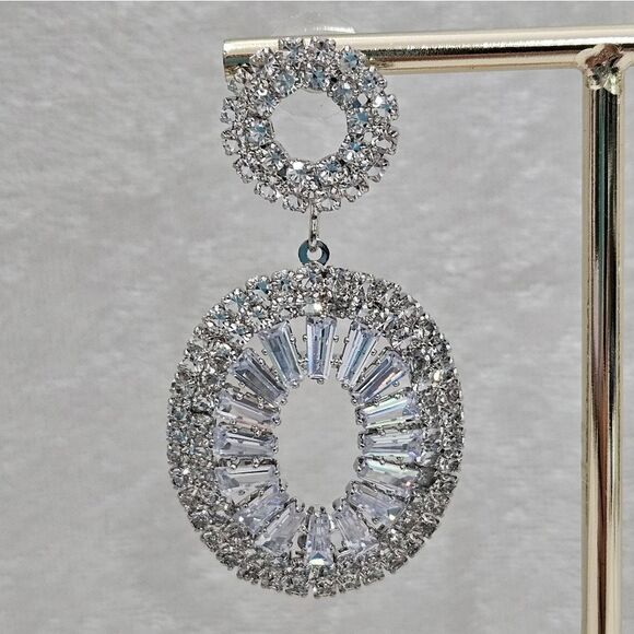 SPARKLE galore! Bold and beautiful earrings. - Picture 2 of 5